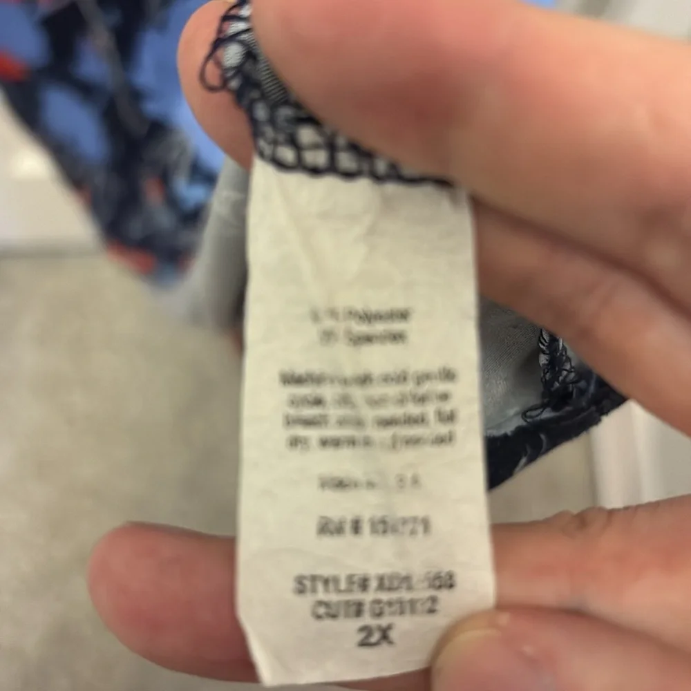 Gilli Full length Flowered dress v-neck cap sleeves - Picture 5 of 5